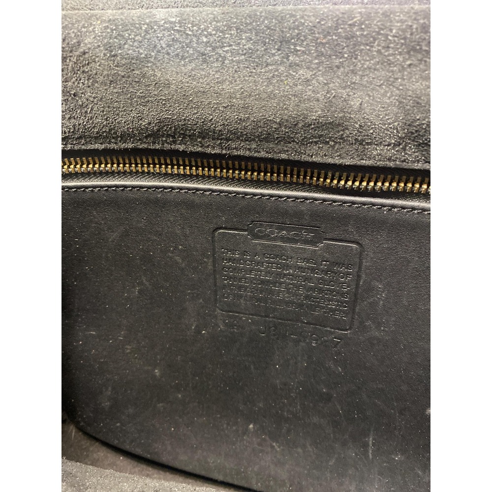 Vintage COACH Willis Black Leather Crossbody Handbag – Classic Turnlock Style - Picture 17 of 17